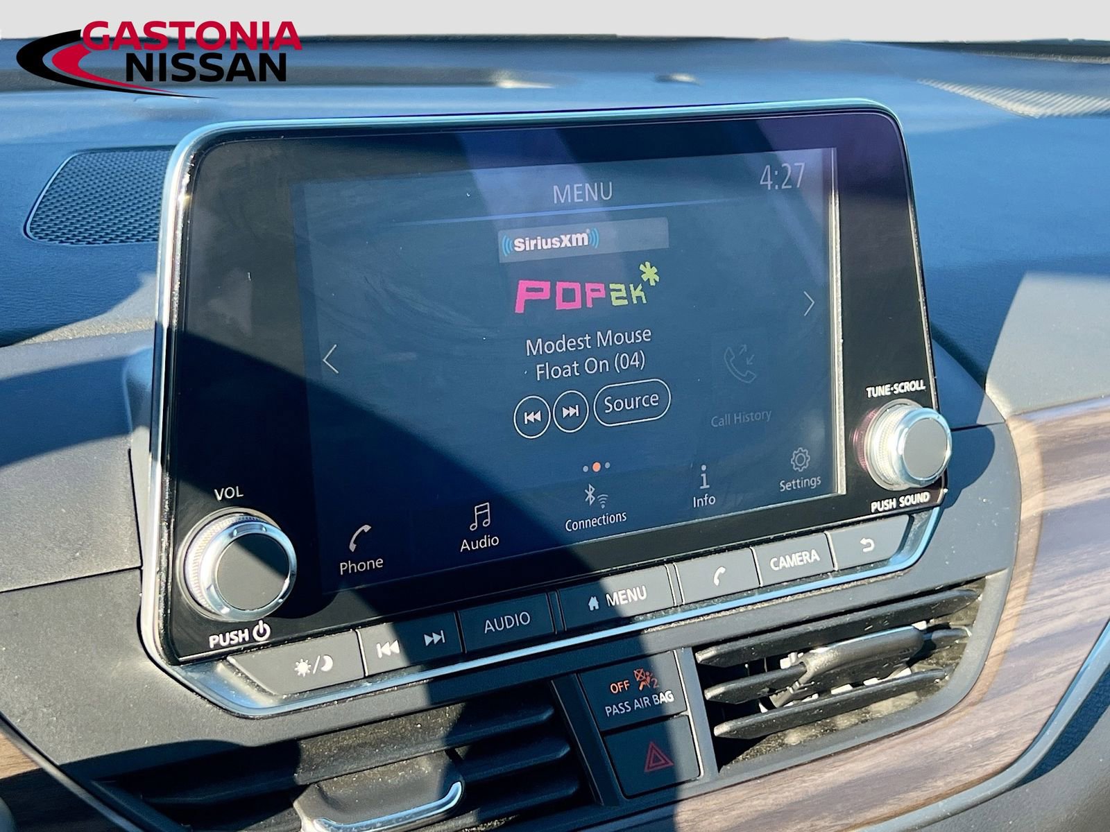 Used 2024 Nissan Altima 2.5 SV image 18