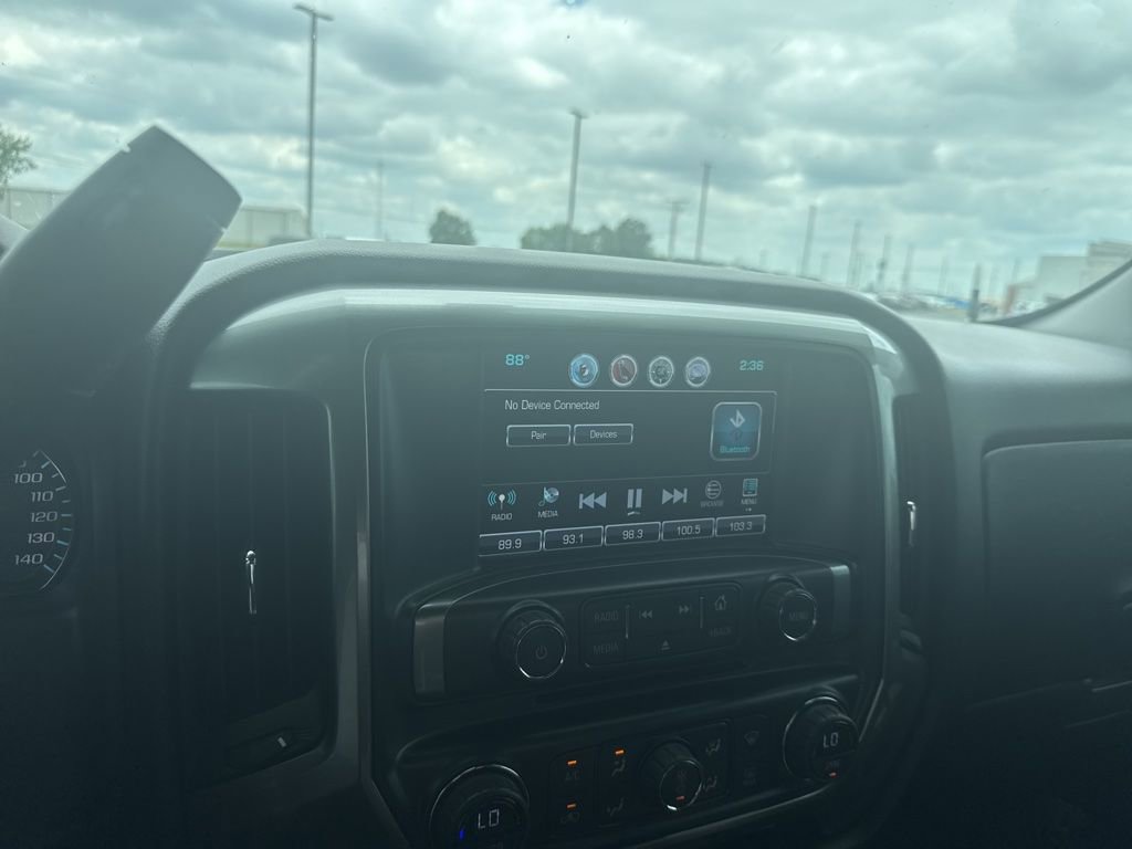 Used 2018 Chevrolet Silverado 1500 LT w/ All Star Edition AWD/4WD image 15