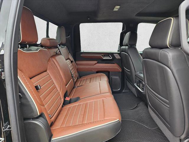 Used 2025 GMC Sierra 2500 Denali Ultimate AWD/4WD image 23