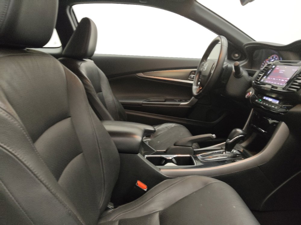 Used 2017 Honda Accord EX-L image 21