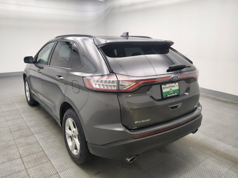 Used 2018 Ford Edge SE image 5