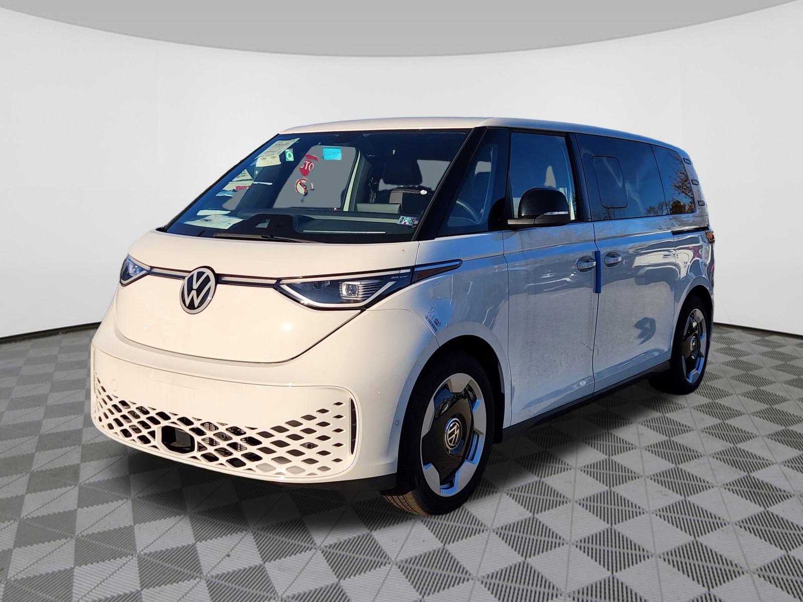 New 2025 Volkswagen ID. Buzz Pro S RWD image 2