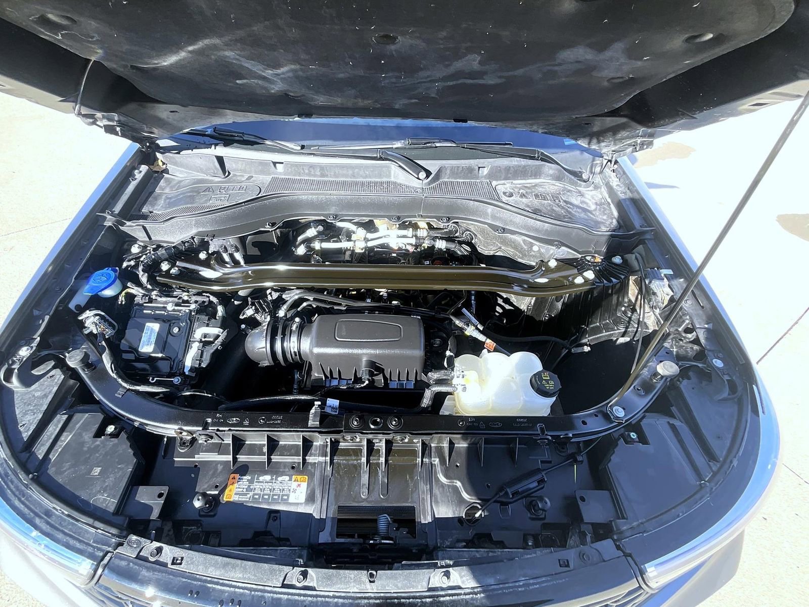 Used 2023 Ford Explorer ST-Line w/ Class IV Trailer Tow Package image 29