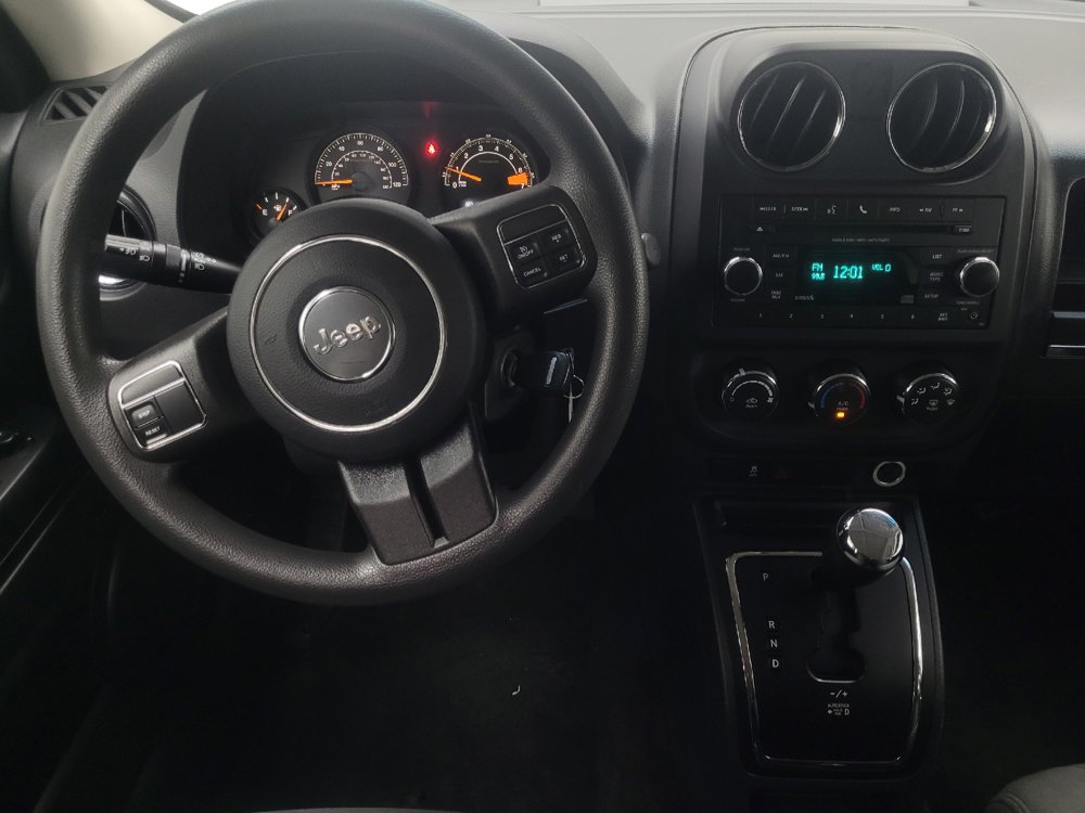 Used 2015 Jeep Patriot Sport w/ Power Value Group AWD/4WD image 22