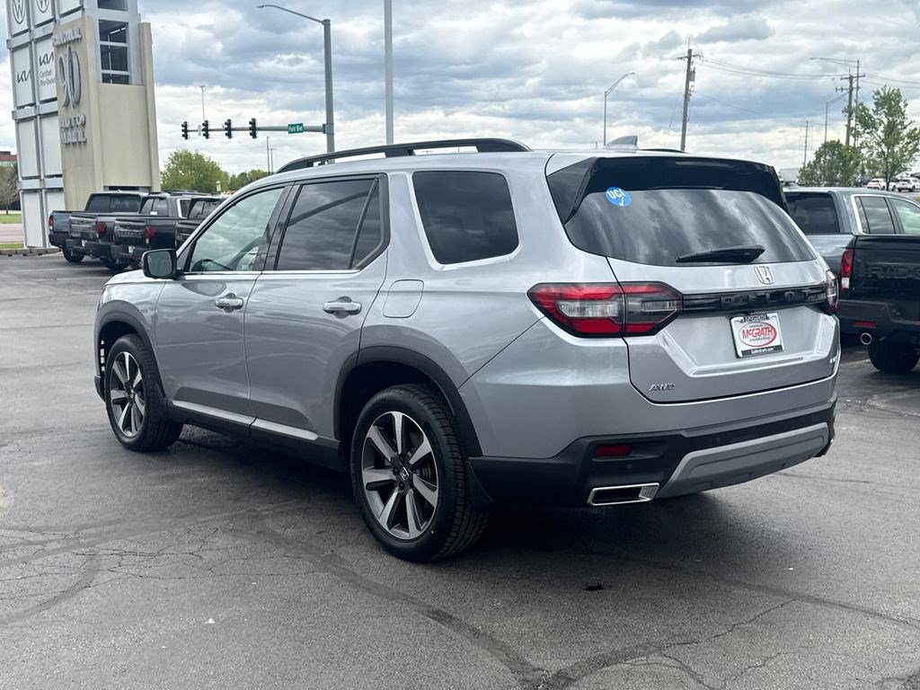 Certified 2024 Honda Pilot Elite image 9