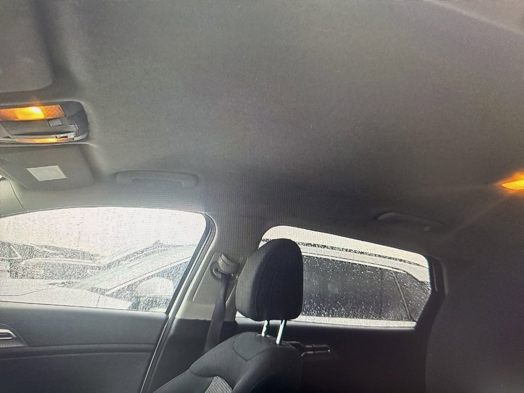 Used 2025 Kia Sportage LX image 14