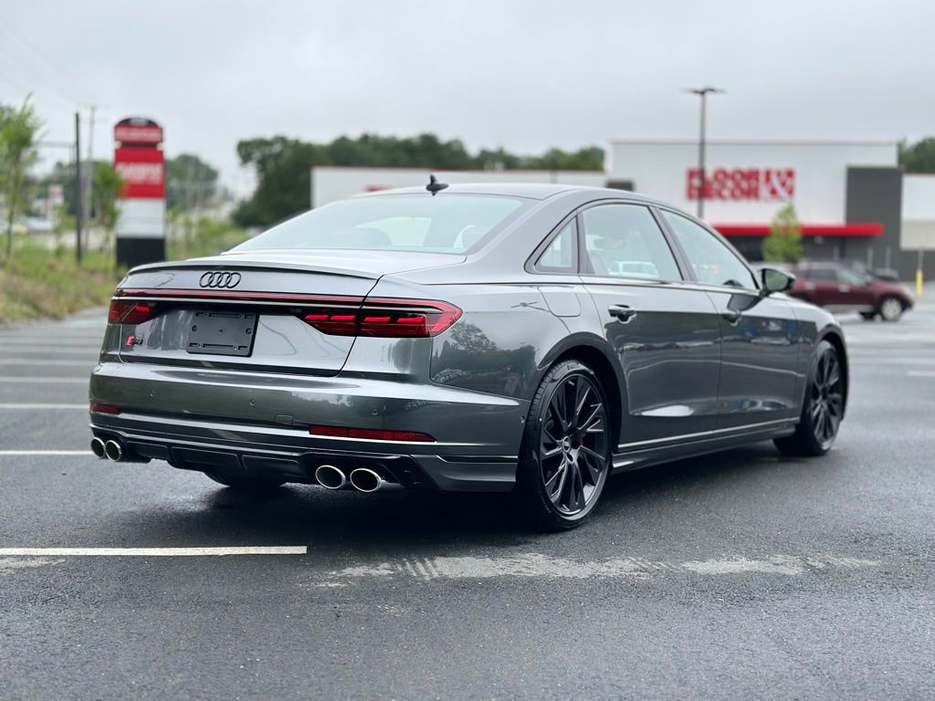 New 2025 Audi S8 image 7