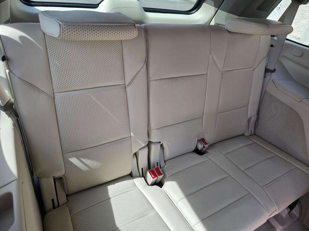 New 2026 Cadillac Escalade Platinum Luxury image 24