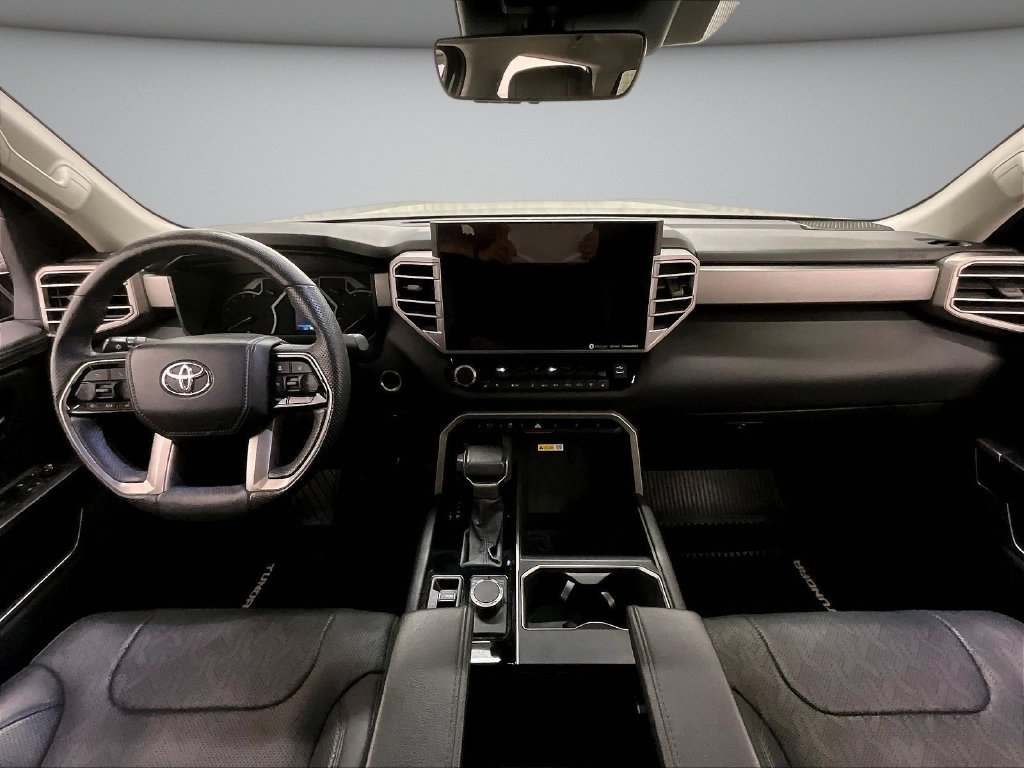 Used 2023 Toyota Tundra Limited AWD/4WD image 8
