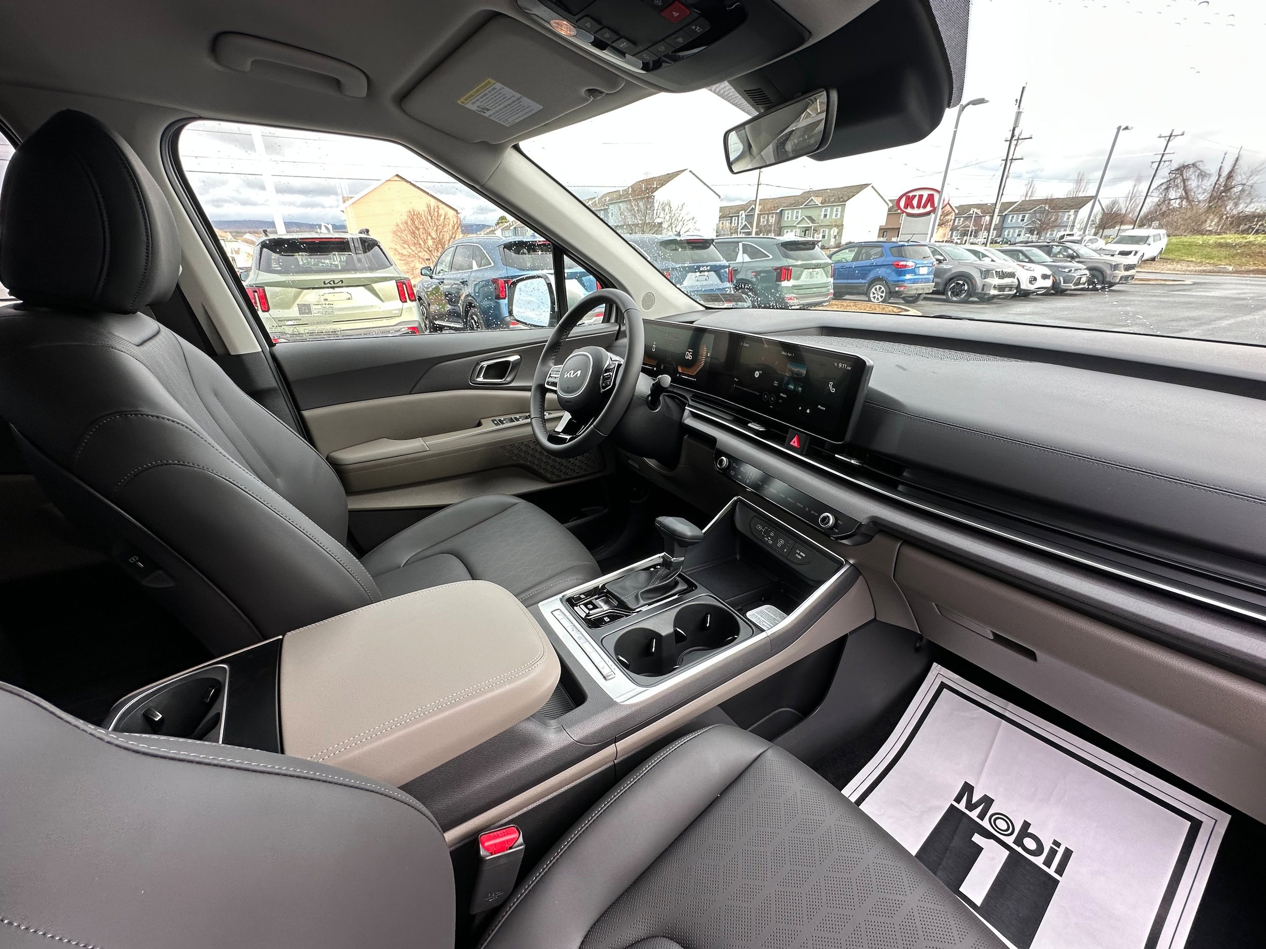New 2026 Kia Carnival EX image 25