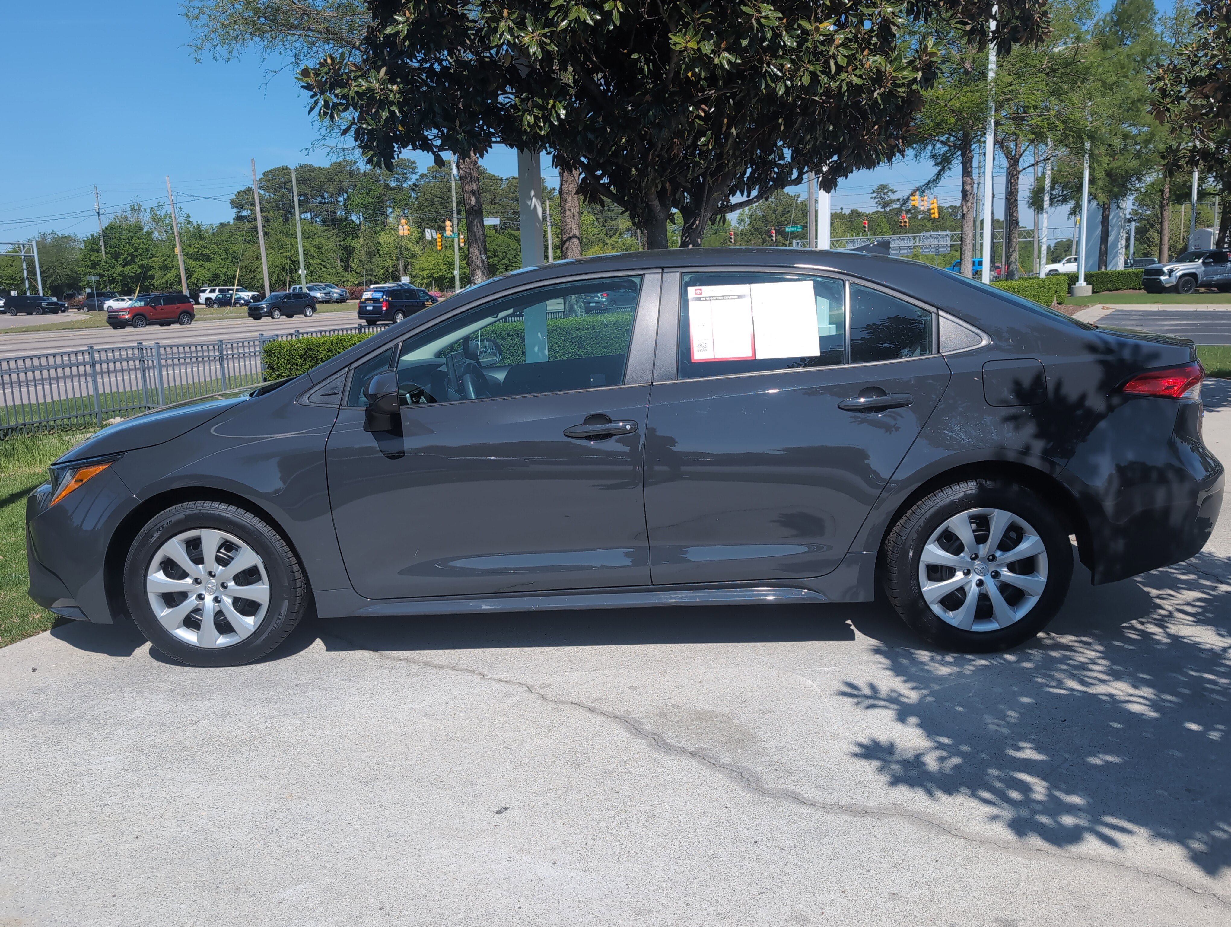 Certified 2024 Toyota Corolla LE FWD image 7