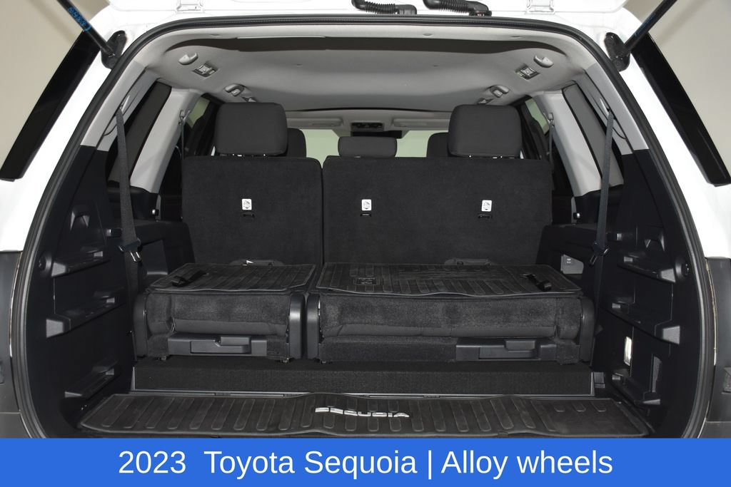 Used 2023 Toyota Sequoia SR5 AWD/4WD image 32