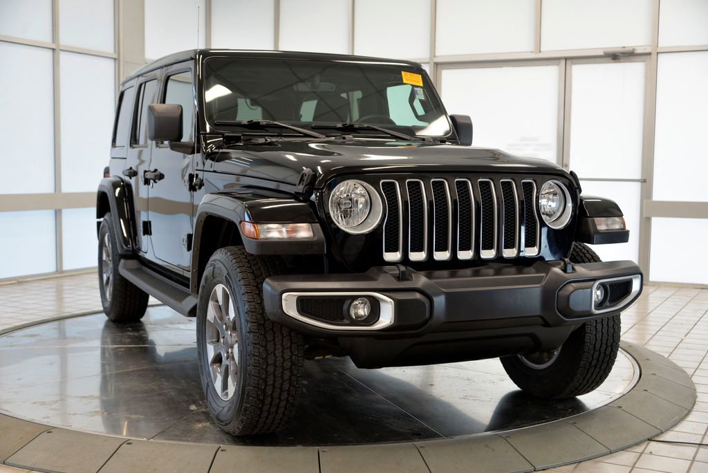 Used 2021 Jeep Wrangler Unlimited Sahara image 2