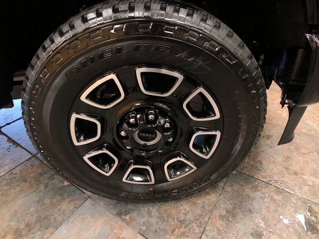New 2026 Ford F250 Platinum AWD/4WD image 9