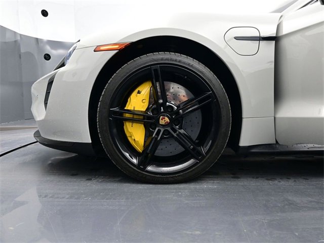 Used 2021 Porsche Taycan Turbo S image 6