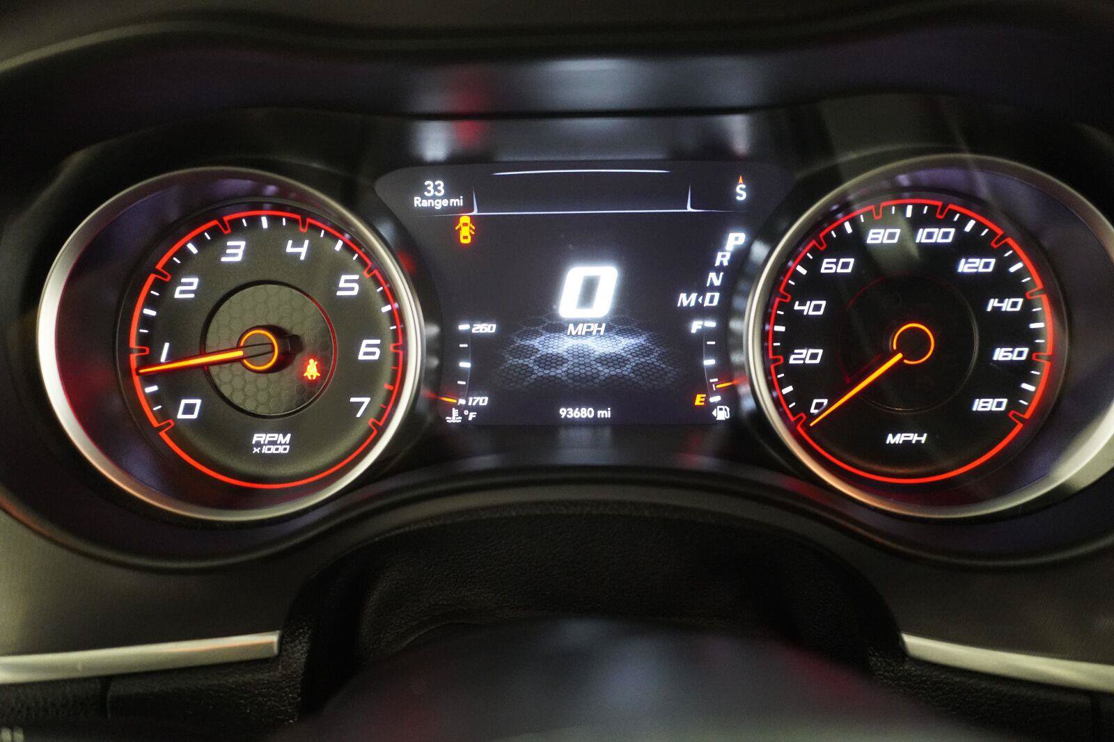 Used 2020 Dodge Charger Scat Pack w/ Dynamics Package RWD image 12