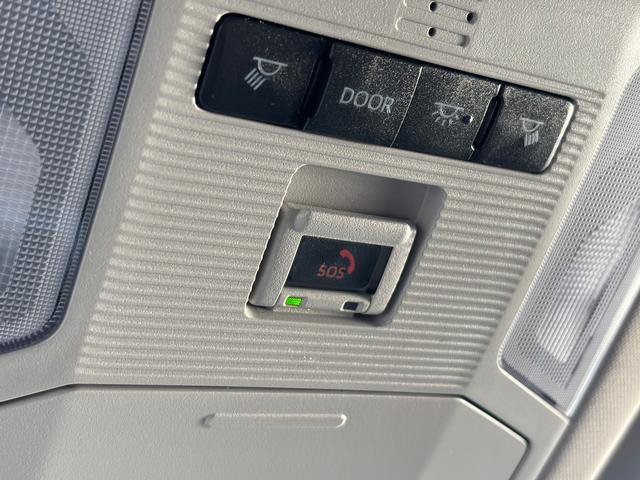 Used 2022 Toyota RAV4 LE image 27
