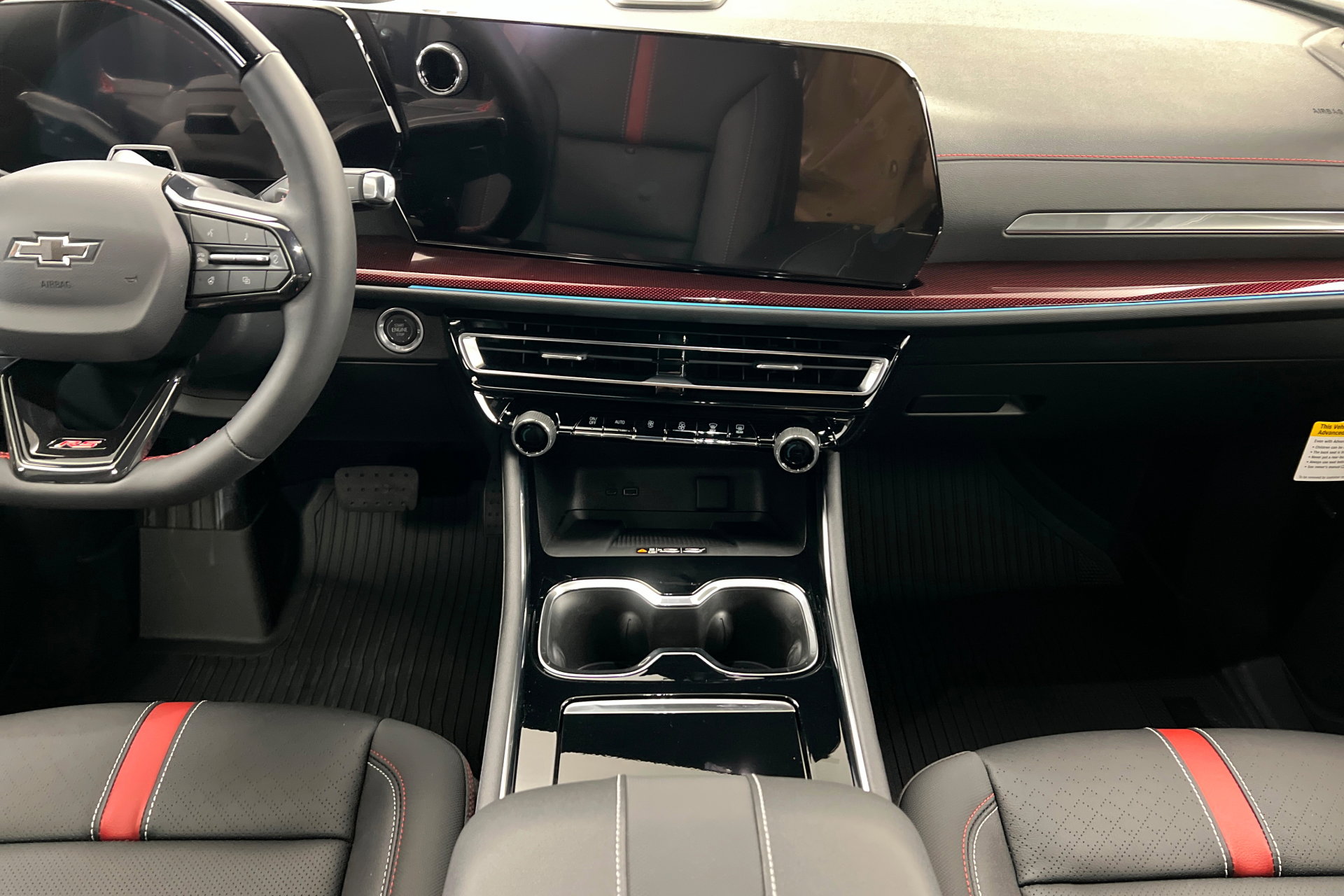 New 2026 Chevrolet Traverse RS image 14