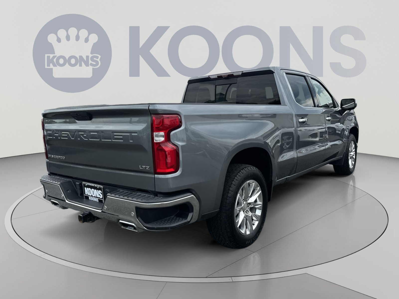 Used 2021 Chevrolet Silverado 1500 LTZ w/ LTZ Premium Package AWD/4WD image 11