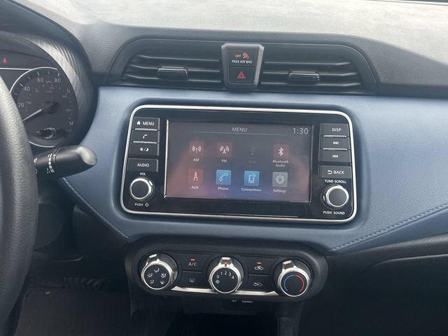 Used 2025 Nissan Versa SV FWD image 18