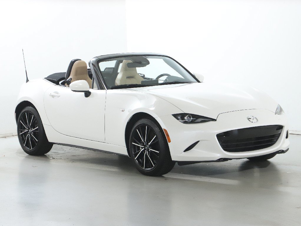 Certified 2024 MAZDA MX-5 Miata Grand Touring RWD image 14