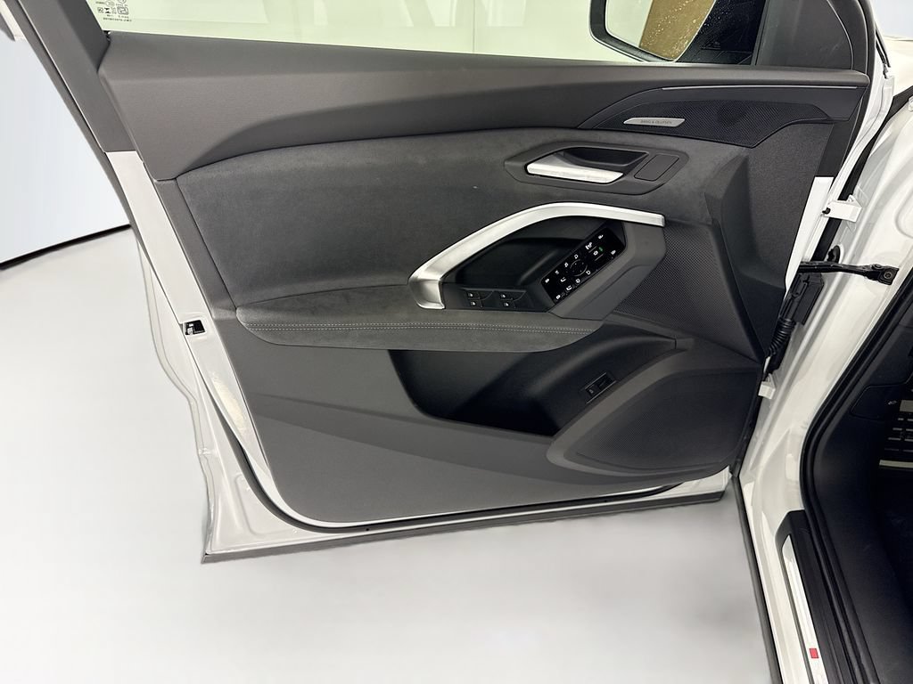 New 2026 Audi SQ5 Premium Plus AWD/4WD image 25