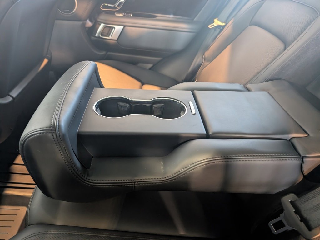 Used 2020 Land Rover Range Rover HSE image 26