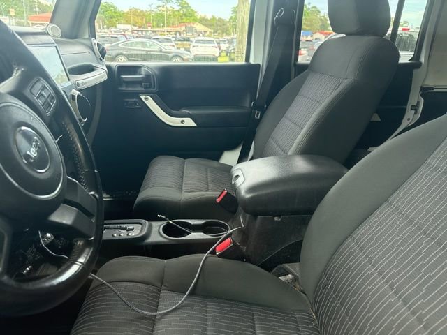 Used 2012 Jeep Wrangler Unlimited Sport AWD/4WD image 12