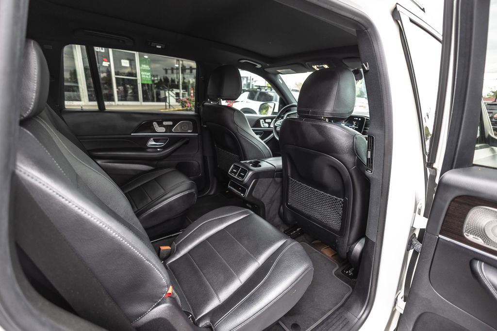 Used 2021 Mercedes-Benz GLS 450 4MATIC image 31