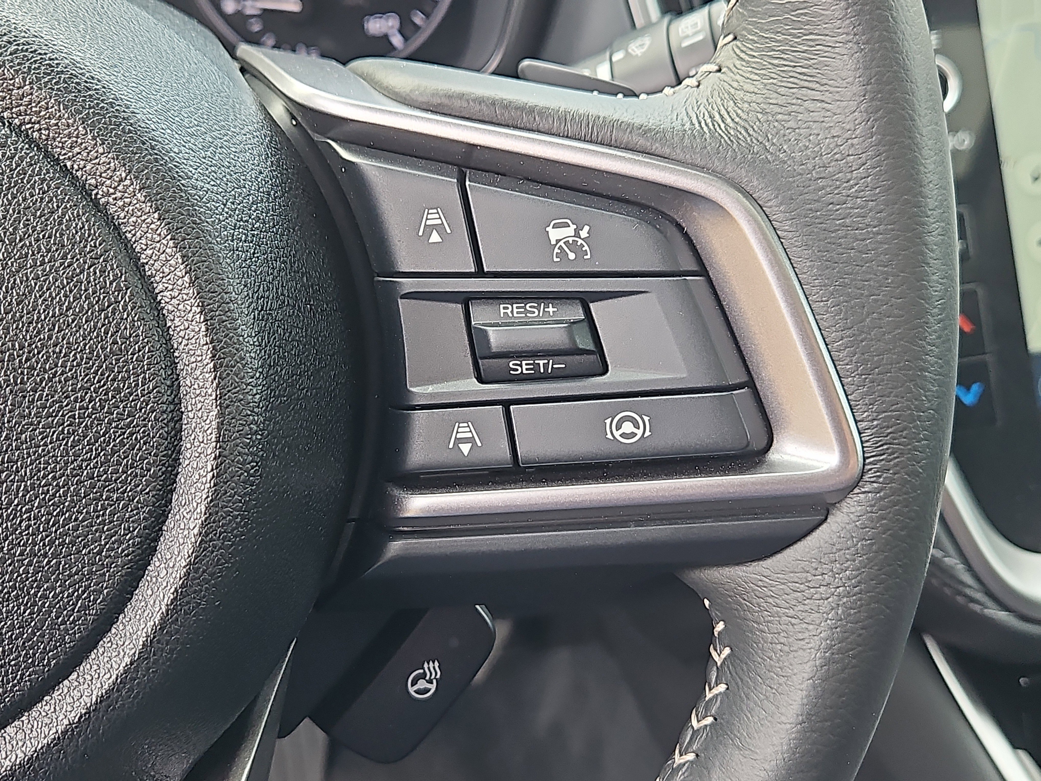 Certified 2025 Subaru Outback Limited image 21