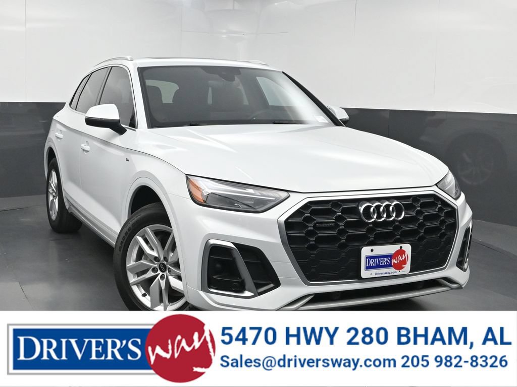 Used 2023 Audi Q5 2.0T Premium w/ Convenience Package AWD/4WD image 1
