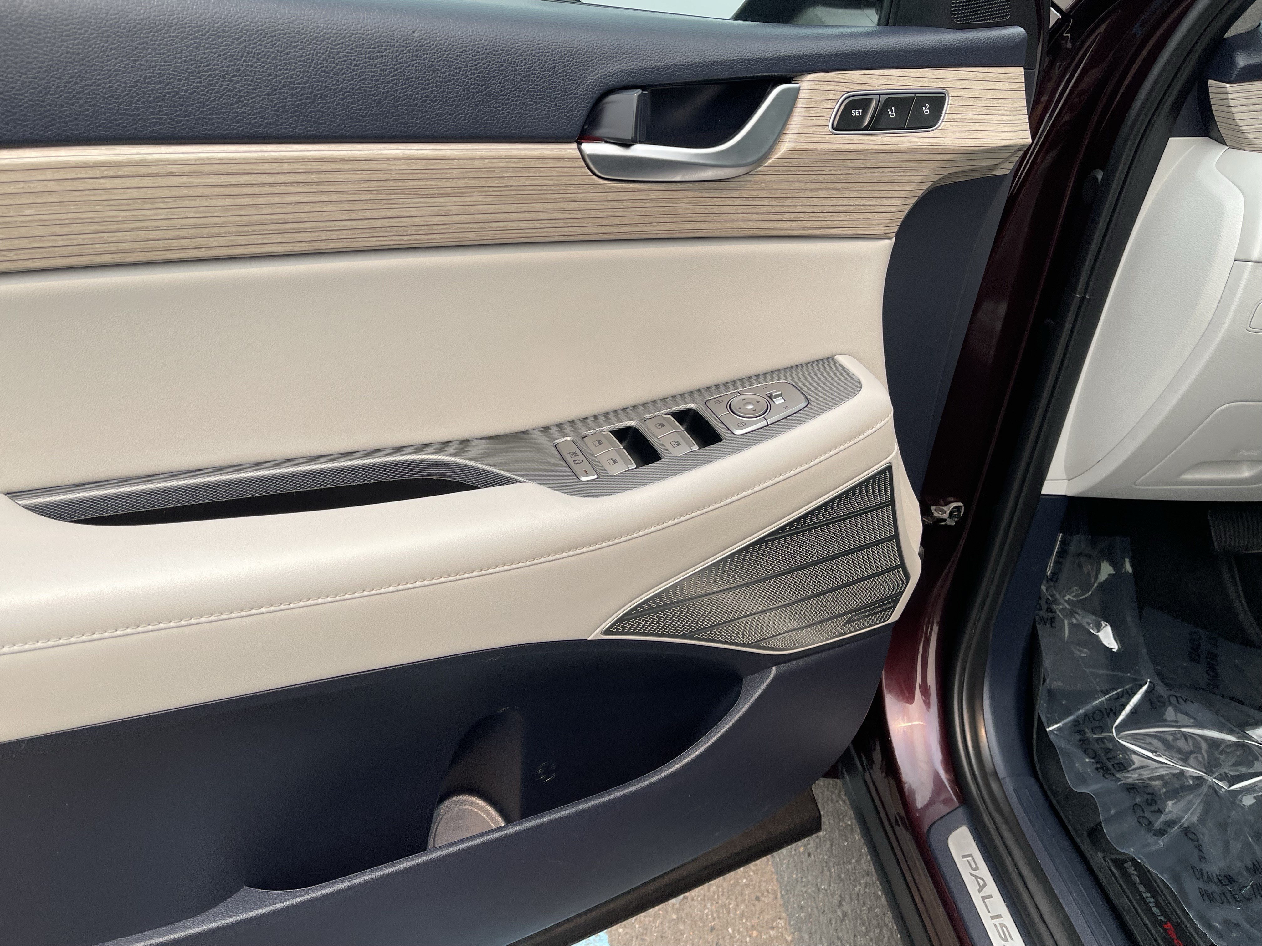 Used 2021 Hyundai Palisade Limited AWD/4WD image 18