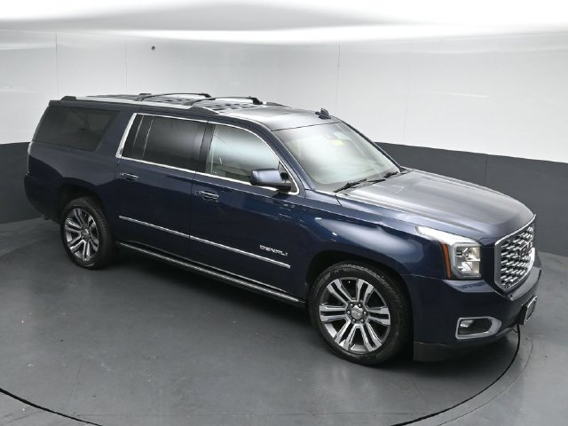 Used 2018 GMC Yukon XL Denali w/ Denali Ultimate Package AWD/4WD image 45