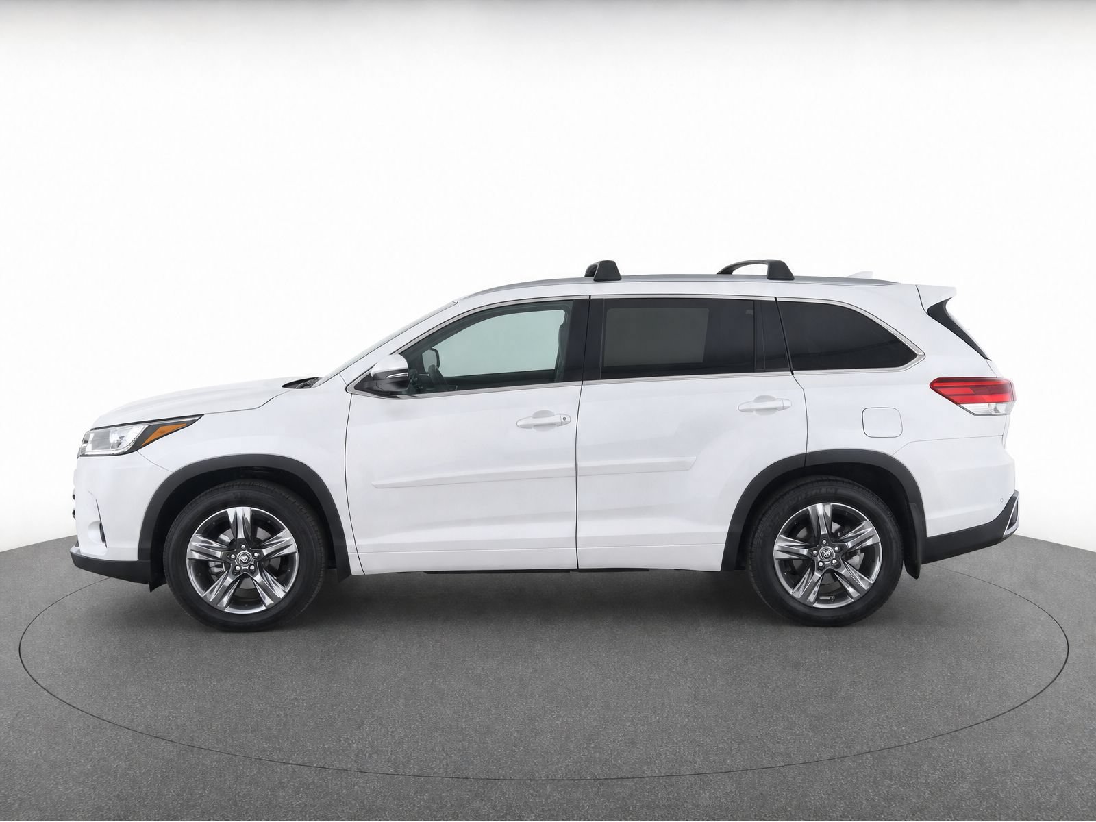 Used 2019 Toyota Highlander Limited Platinum AWD/4WD image 6