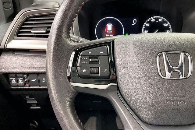Certified 2025 Honda Odyssey Sport-L image 23