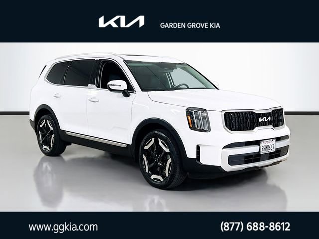 Certified 2025 Kia Telluride EX w/ EX Captain's Chair Package FWD image 1