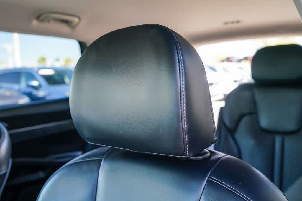Certified 2023 Kia Sorento EX FWD image 24