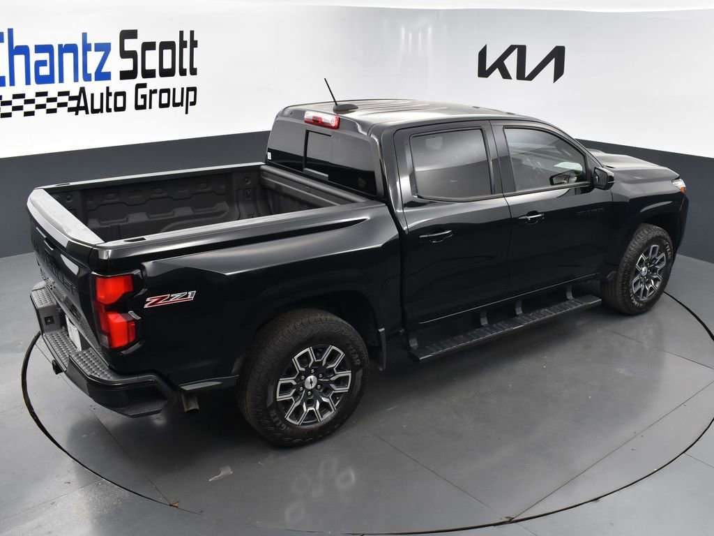 Used 2023 Chevrolet Colorado Z71 w/ Z71 Convenience Package 2 AWD/4WD image 13