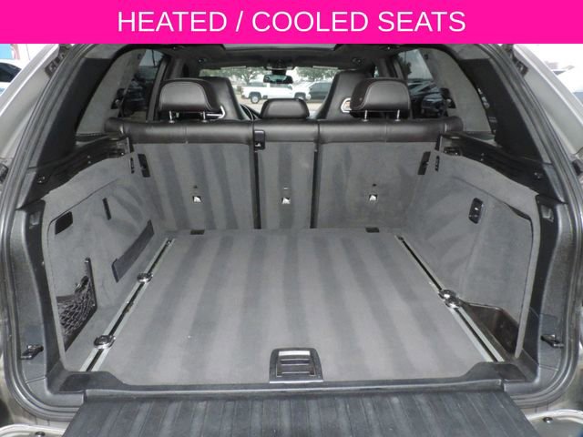 Used 2016 BMW X5 M image 13