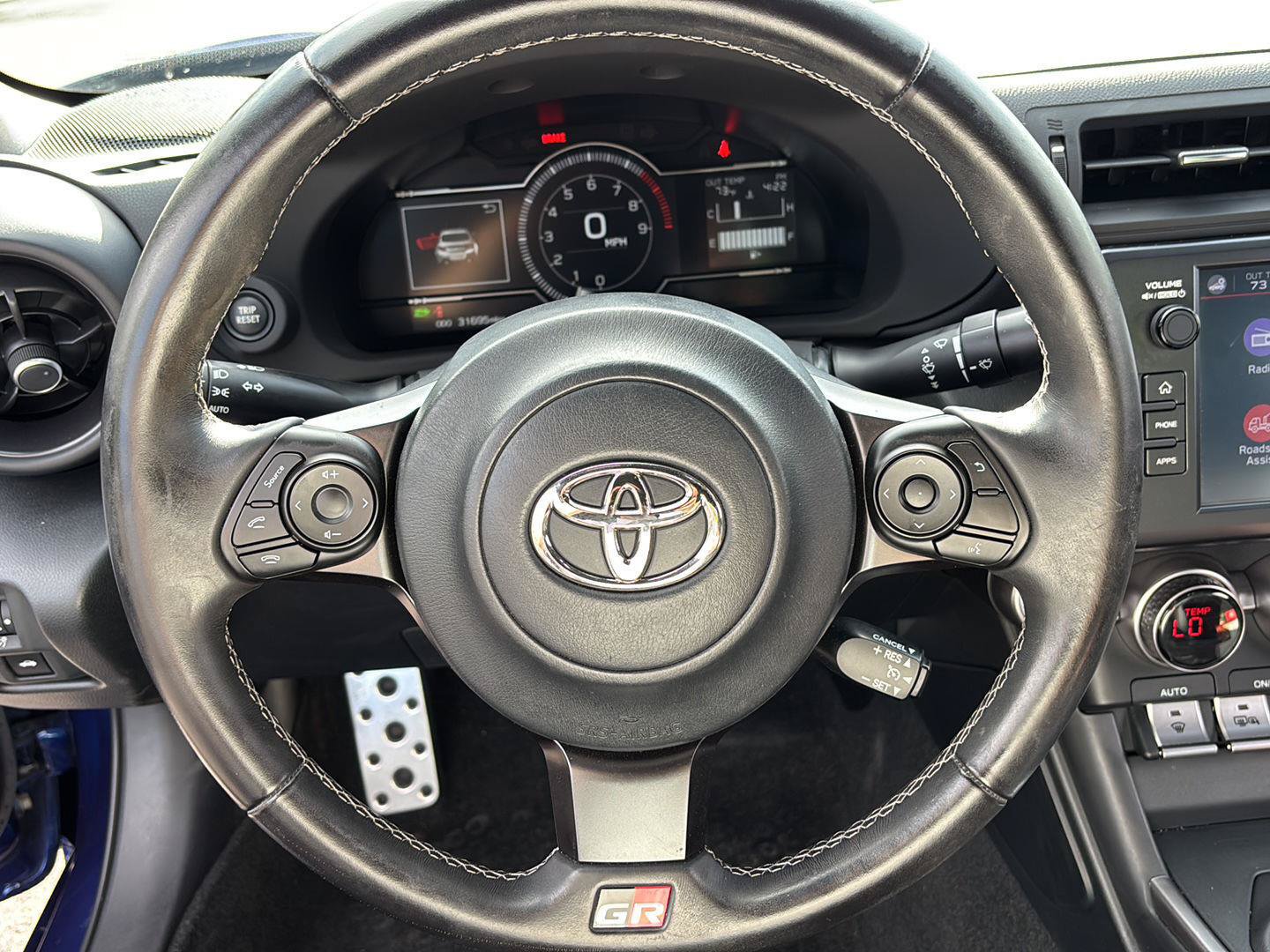Used 2022 Toyota GR86 Premium RWD image 23