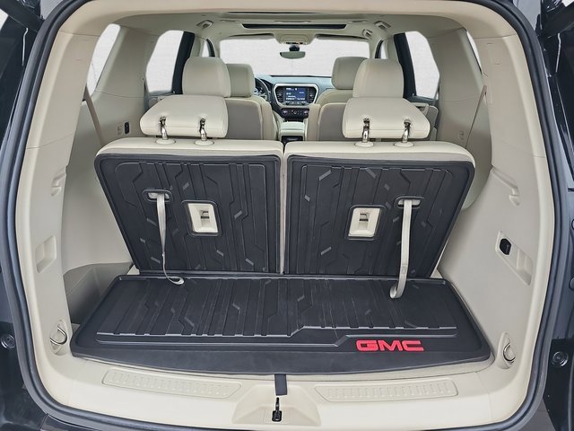 Used 2023 GMC Acadia Denali w/ Denali Ultimate Package image 13