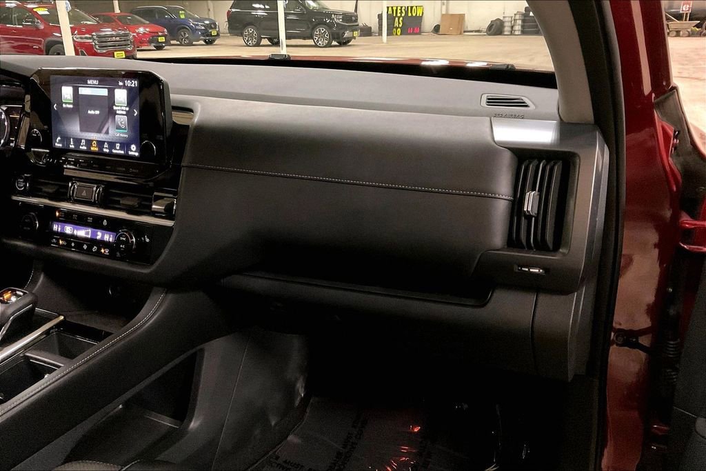 Used 2023 Nissan Pathfinder SL image 15