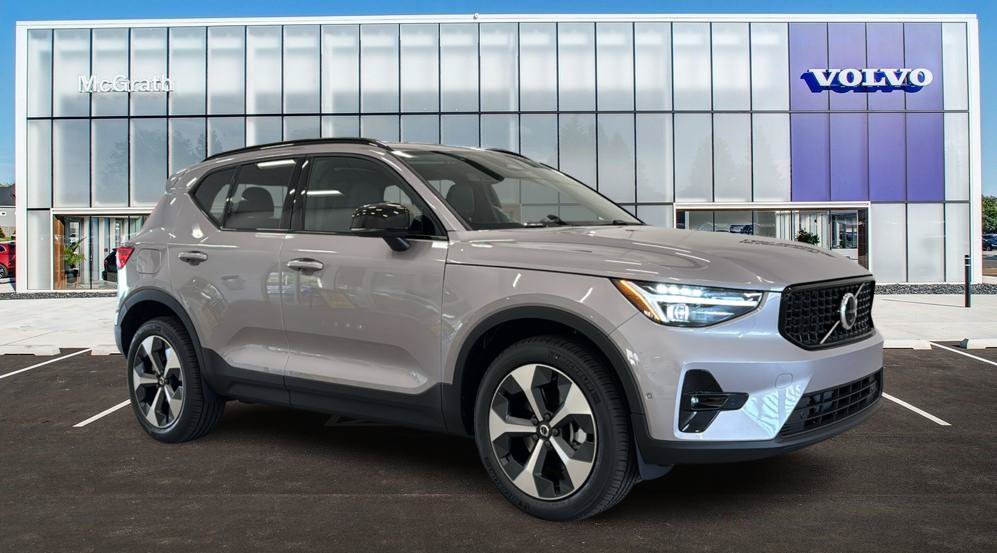 New 2026 Volvo XC40 B5 Plus w/ Protection Package Premier AWD/4WD image 1