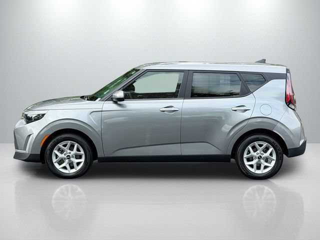 Certified 2023 Kia Soul LX w/ Option Group 015 FWD image 5