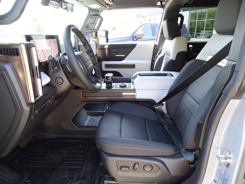 New 2025 GMC Hummer EV 3X w/ Extreme Off-Road Package image 32