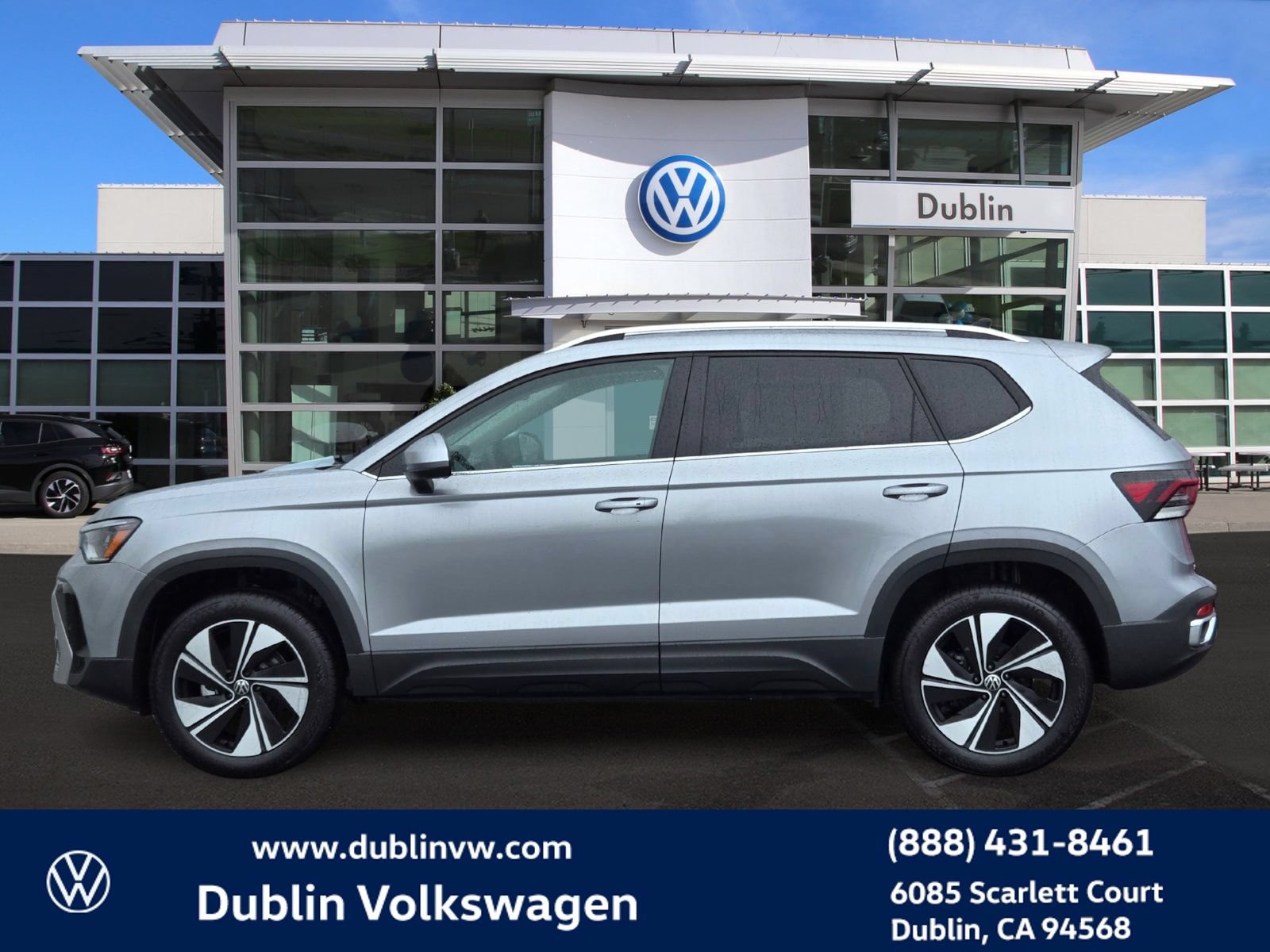 New 2025 Volkswagen Taos SE AWD/4WD image 7