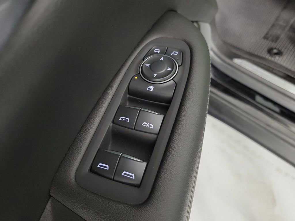 Used 2023 Cadillac XT5 Luxury image 19