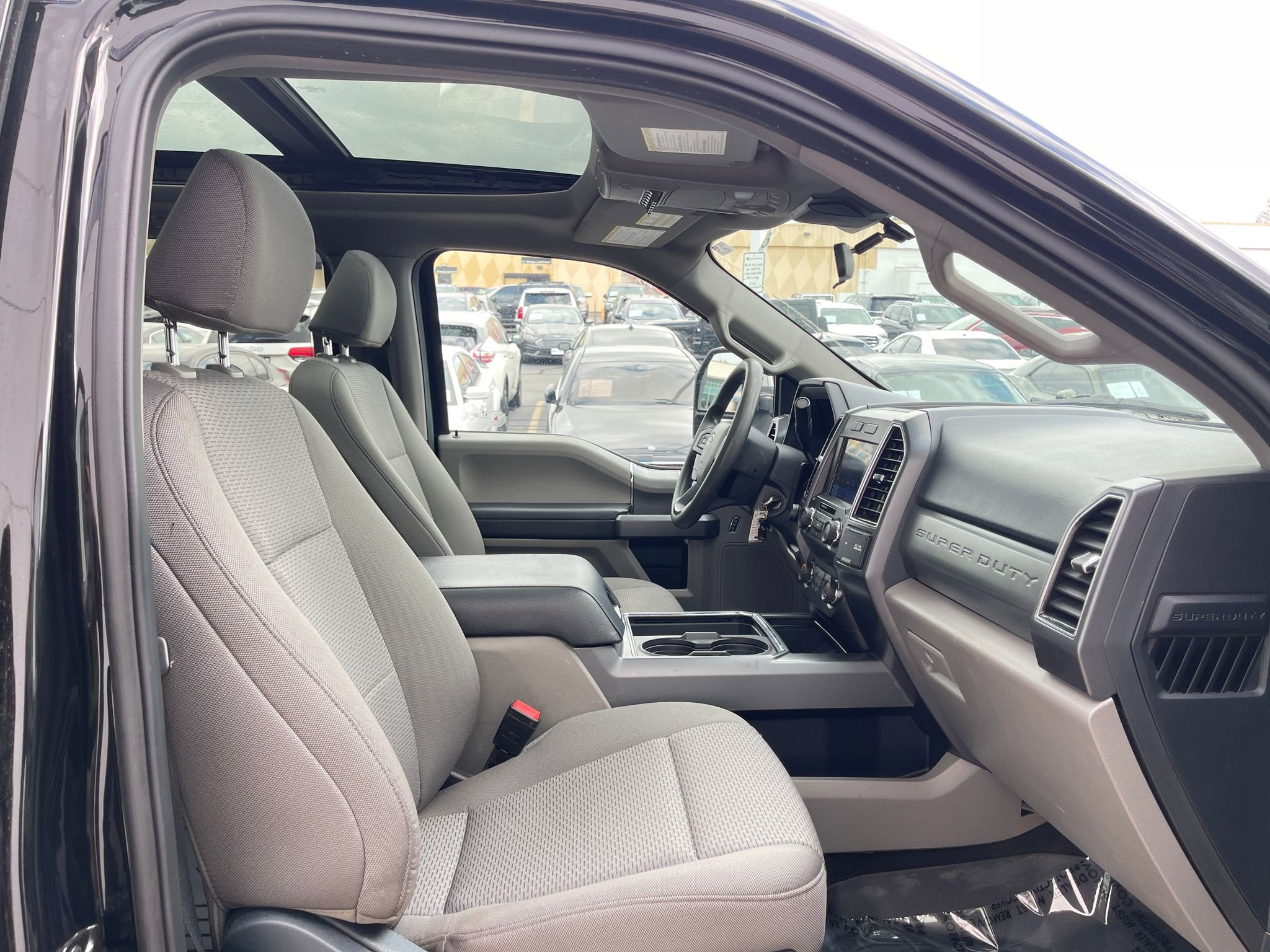 Used 2022 Ford F250 XLT w/ XLT Premium Package image 30