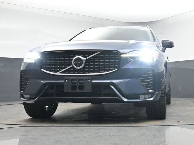 Used 2023 Volvo XC60 B6 Ultimate w/ Protection Package Premier image 40