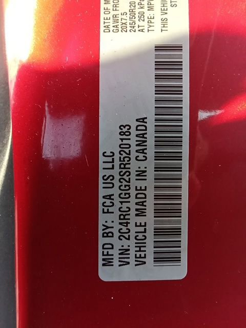 Used 2025 Chrysler Pacifica Limited FWD image 9